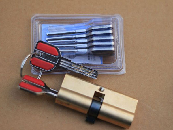 大石桥24小时上门开锁公司